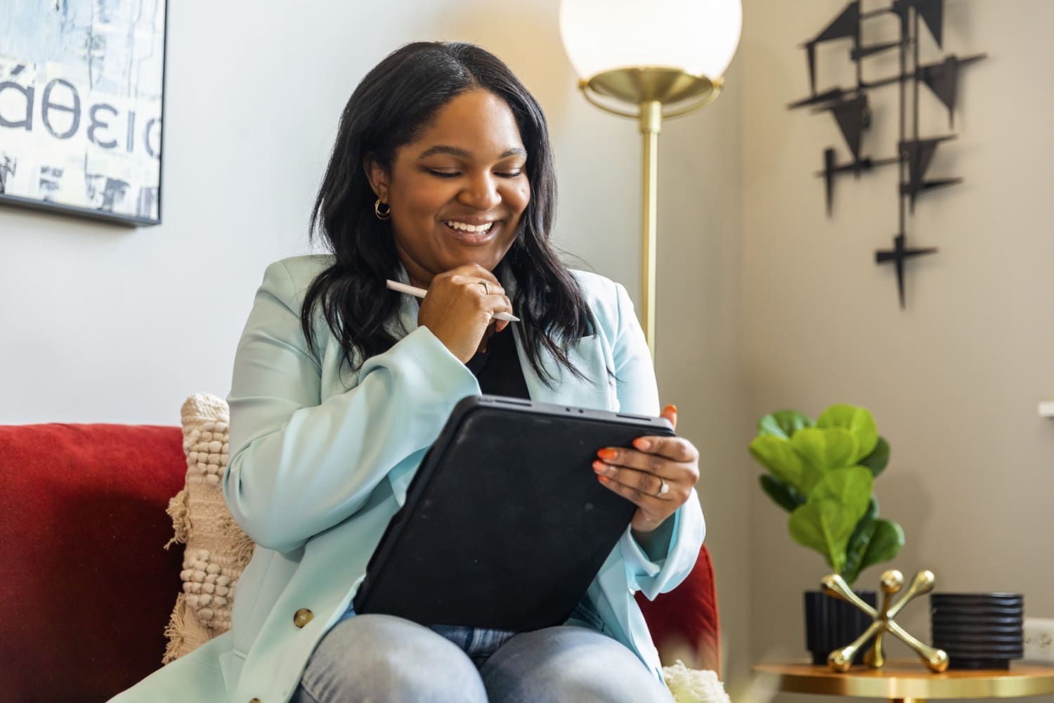 woman working from home arrive south loop chicago